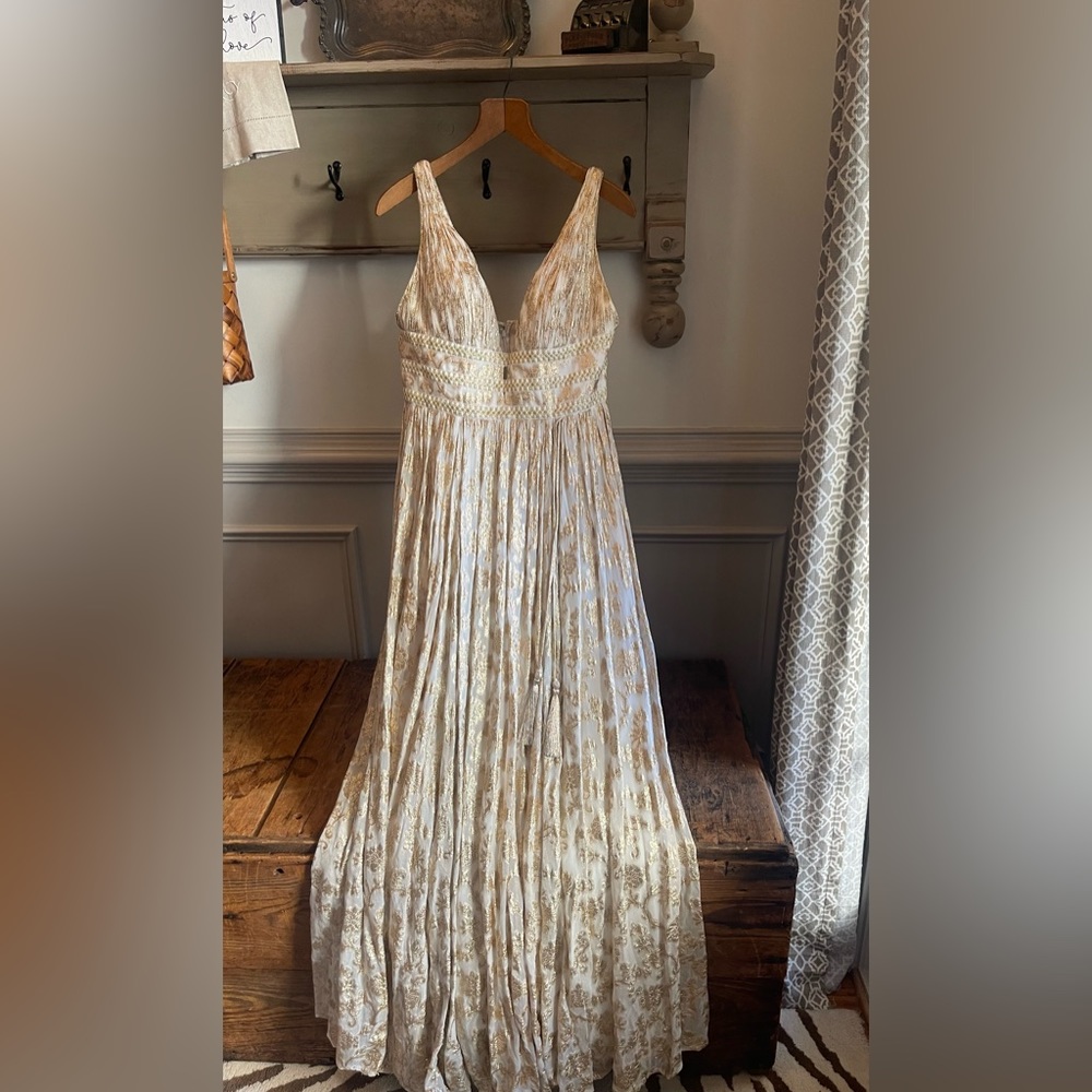 Boho, free people style, SHERRI HILL dress, gold accents.